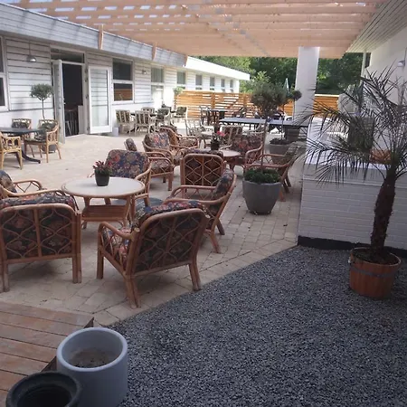 埃伯尔措夫特公园酒店 度假居 *